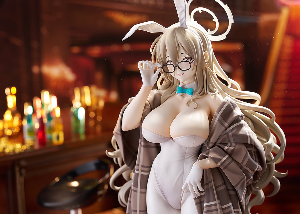 Blue Archive - Akane Murokasa (Bunny Girl) 1/7 Scale Figure