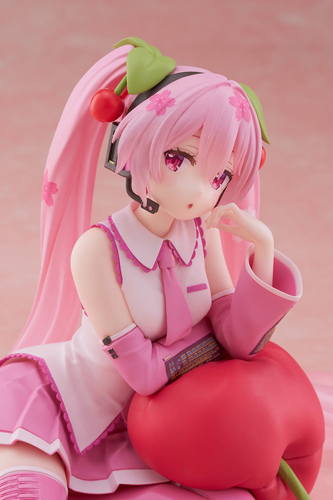 Hatsune Miku - Sakura Miku Desktop Cute Figure (Cherry Cushion Ver.)