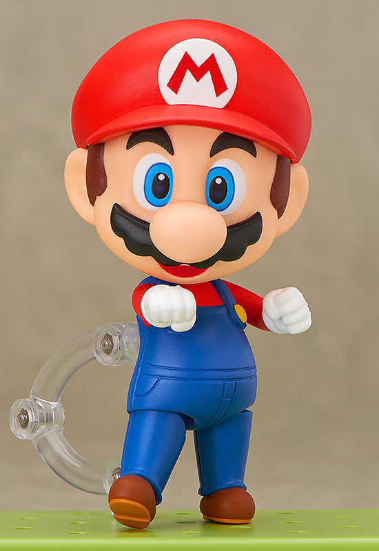 Super Mario - Nendoroid Mario Figure (Rerelease) – Good Smile US