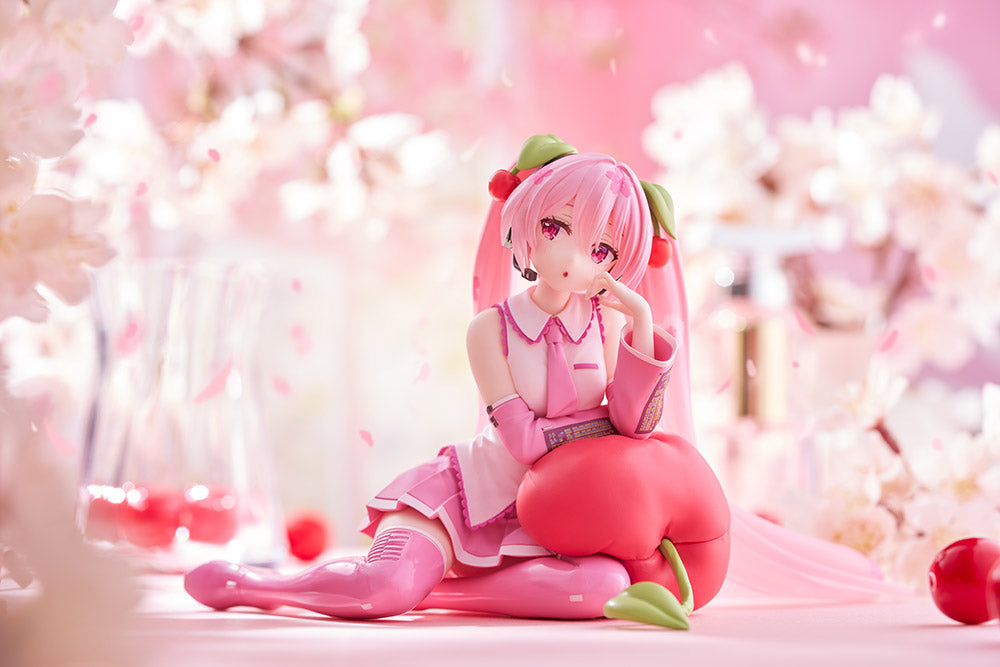 Hatsune Miku - Sakura Miku Desktop Cute Figure (Cherry Cushion Ver.)