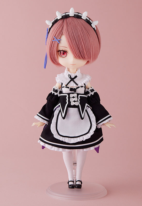 Harmonia humming Ram Doll