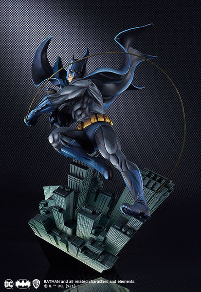 開封品　バットマン　アートリスペクト　Art Respect Batman - Art Respect: Batman 1/6 Scale Figure – Good Smile US