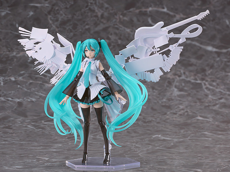 PLAMATEA Hatsune Miku: Happy 16th Birthday Ver. Model Kit