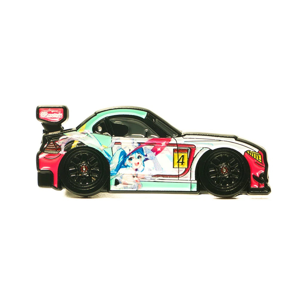 Goodsmile Racing x Leen Customs BMW Z4 Pin