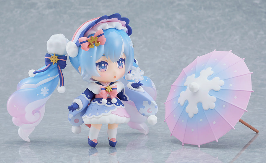 Nendoroid Snow Miku: Serene Winter Ver. Figure
