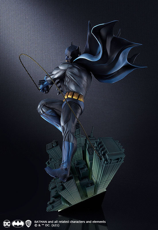 Batman  - Art Respect: Batman 1/6 Scale Figure