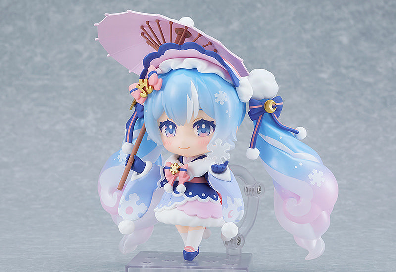 Nendoroid Snow Miku: Serene Winter Ver. Figure