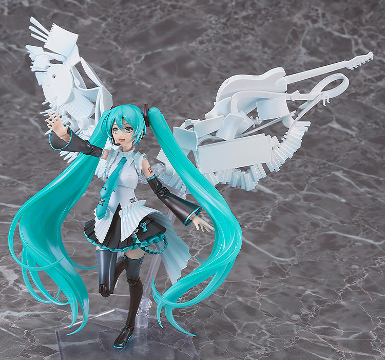 PLAMATEA Hatsune Miku: Happy 16th Birthday Ver. Model Kit (Rerelease)