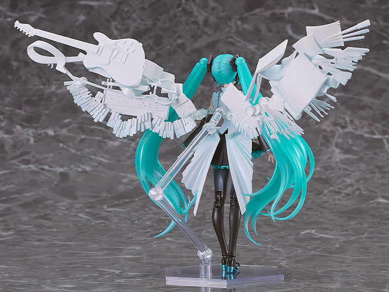 PLAMATEA Hatsune Miku: Happy 16th Birthday Ver. Model Kit (Rerelease)