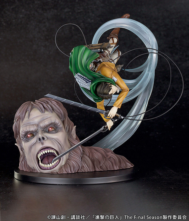 Attack on Titan - Scale Figure "Levi vs Beast Titan ver." Figure