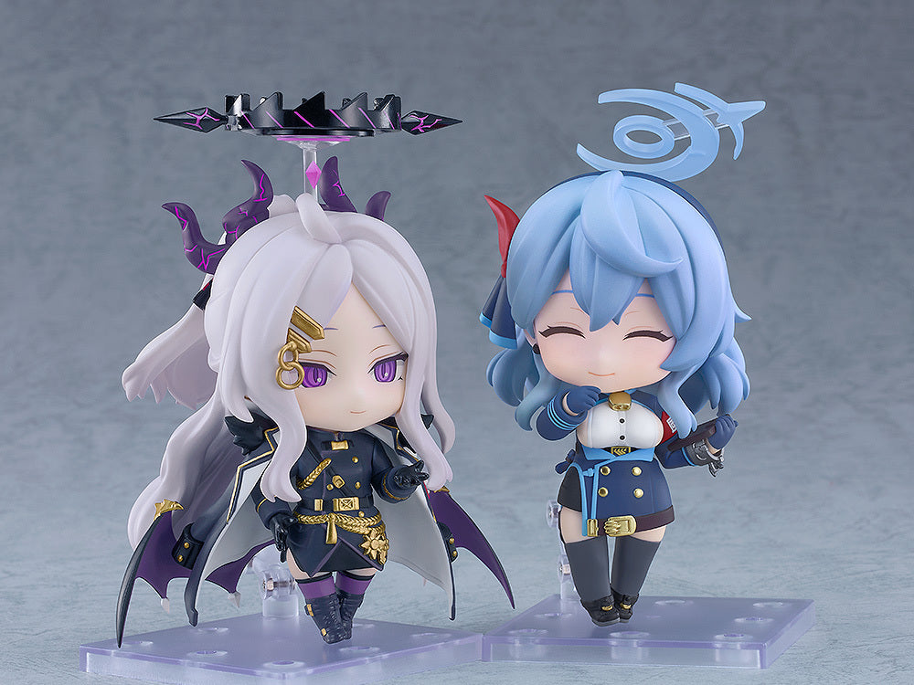 Blue Archive - Nendoroid Ako Amau tampak belakang dengan kerah leher dan tali