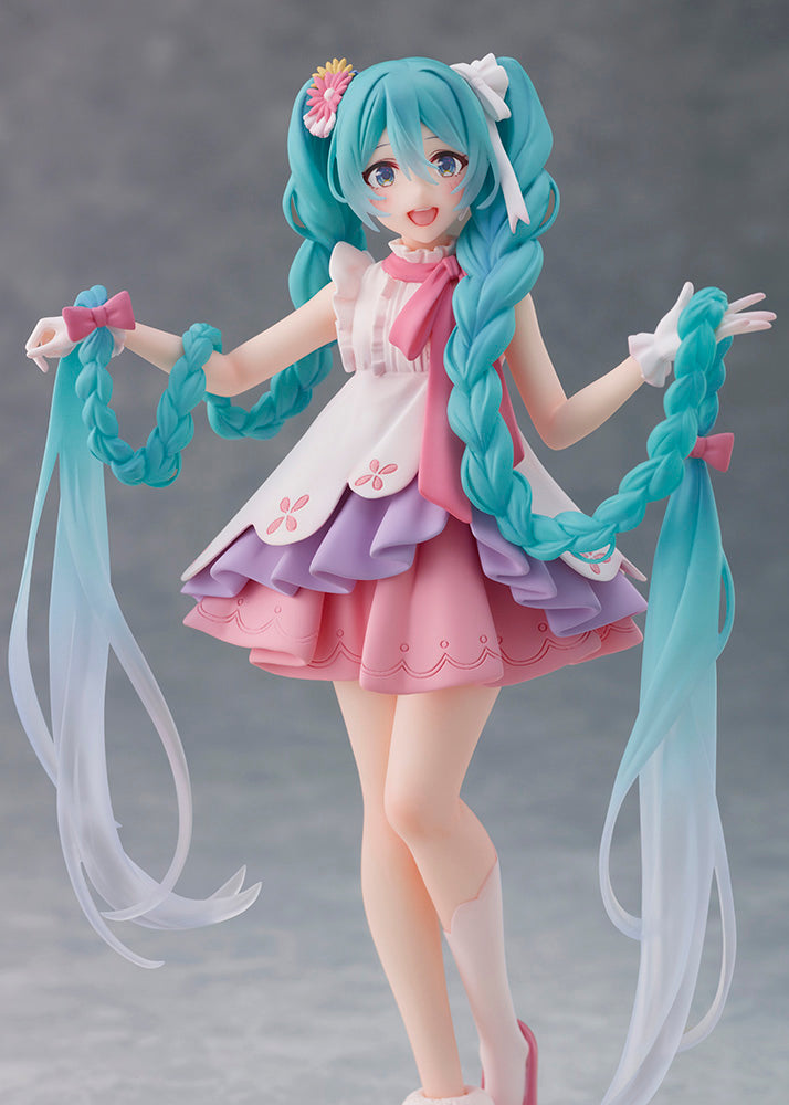 Hatsune Miku - Hatsune Miku Wonderland Figure  - Rapunzel