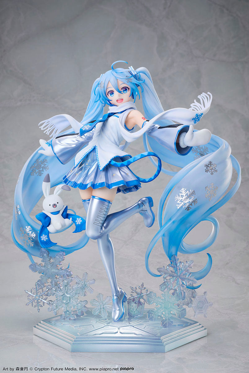 Hatsune Miku - Snow Miku Sky Town 10th Anniversary Ver. 1/7 Complete Figure