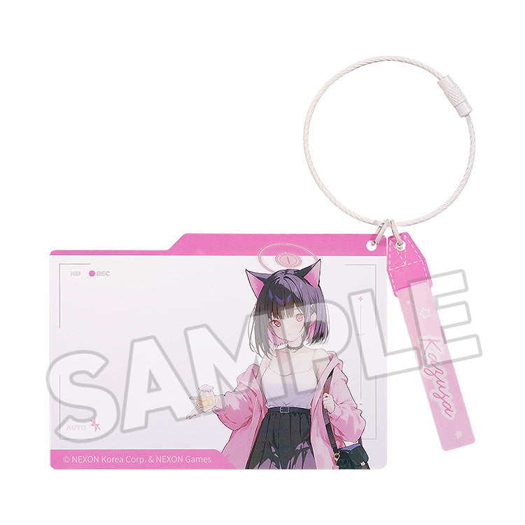 Blue Archive Holiday Saunter Series Acrylic Keychain (KAZUSA/YUUKA/HINA/SHIROKO/MIKA)