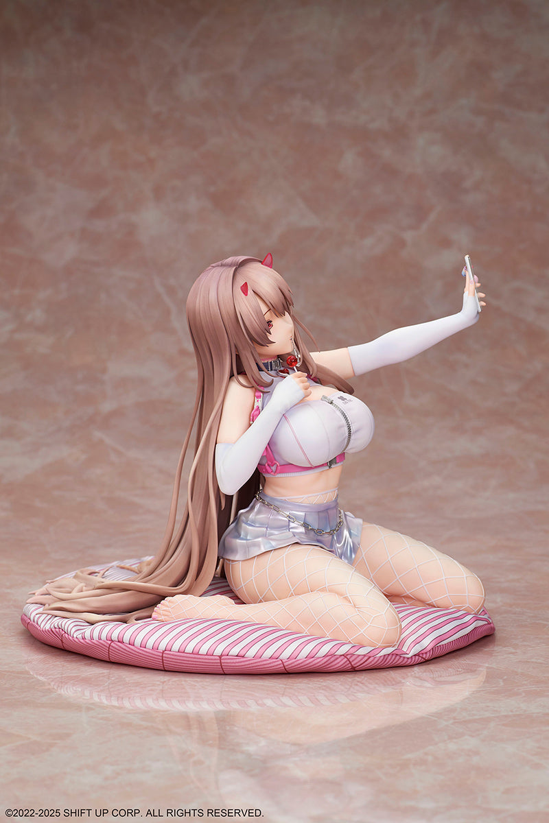 GODDESS OF VICTORY: NIKKE - Viper 1/4 Complete Figure 1/4 Scale