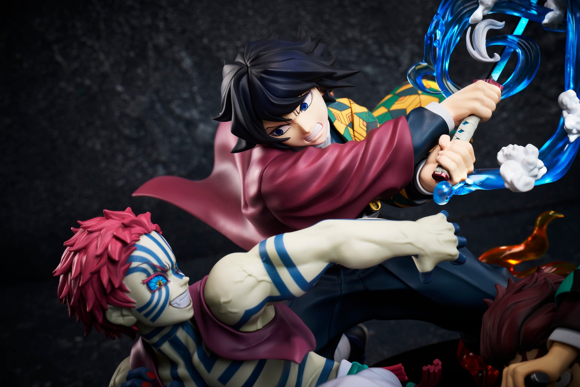 Demon Slayer: Kimetsu no Yaiba -  Tanjiro Kamado & Giyu Tomioka & Akaza Figure