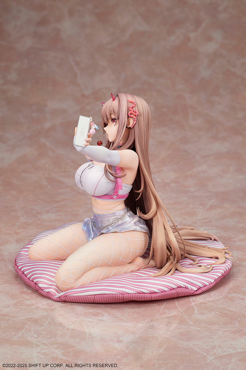 GODDESS OF VICTORY: NIKKE - Viper 1/4 Complete Figure 1/4 Scale