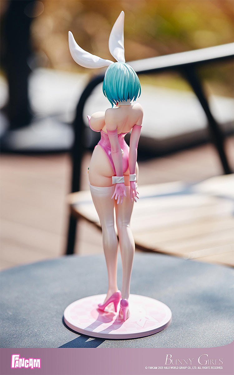 Bunny Girls: Limited Color Ver. 1/7 Scale Figure
