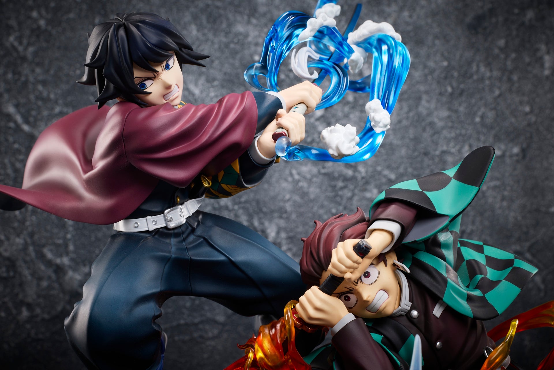 Demon Slayer: Kimetsu no Yaiba -  Tanjiro Kamado & Giyu Tomioka & Akaza Figure