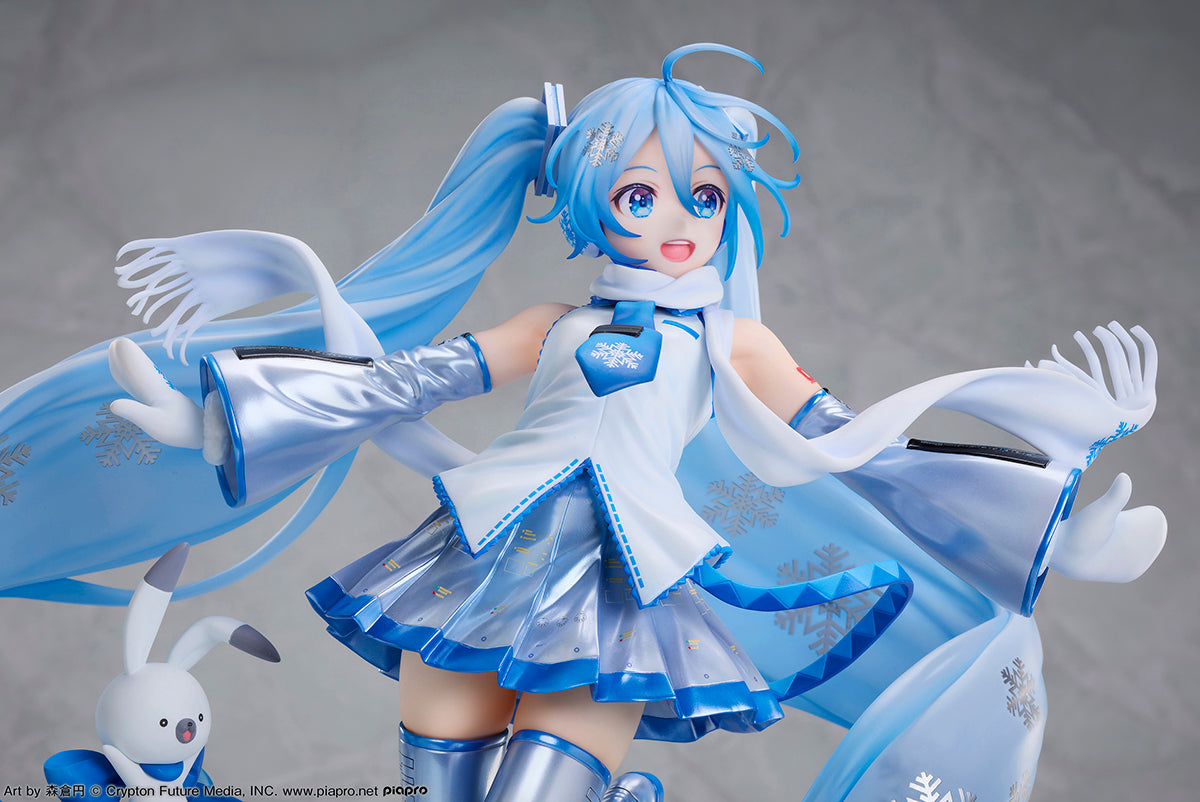 Hatsune Miku - Snow Miku Sky Town 10th Anniversary Ver. 1/7 Complete Figure