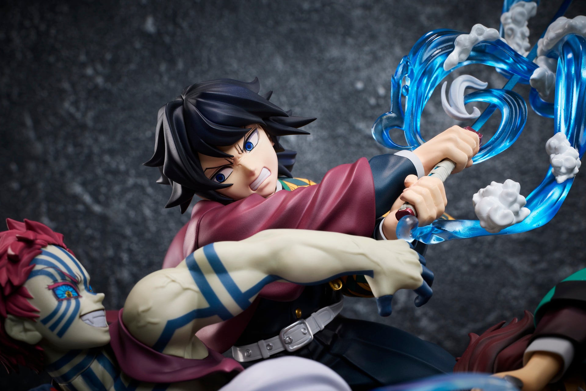 Demon Slayer: Kimetsu no Yaiba -  Tanjiro Kamado & Giyu Tomioka & Akaza Figure
