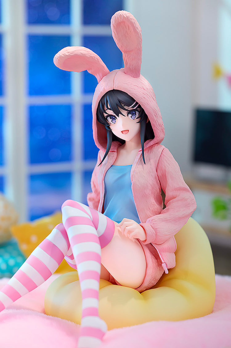 Rascal Does Not Dream of Series - Mai Sakurajima Hoodie☆Look Rabbit Ears ver. 1/7 Scale Figure