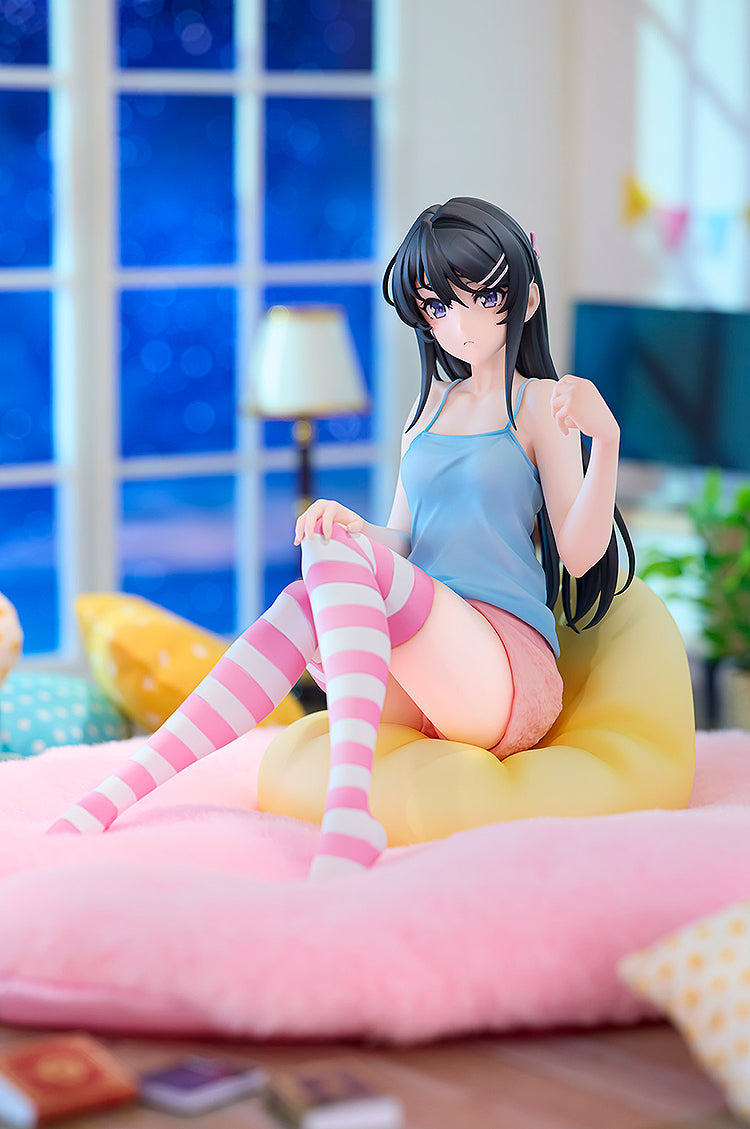 Rascal Does Not Dream of Series - Mai Sakurajima Hoodie☆Look Rabbit Ears ver. 1/7 Scale Figure