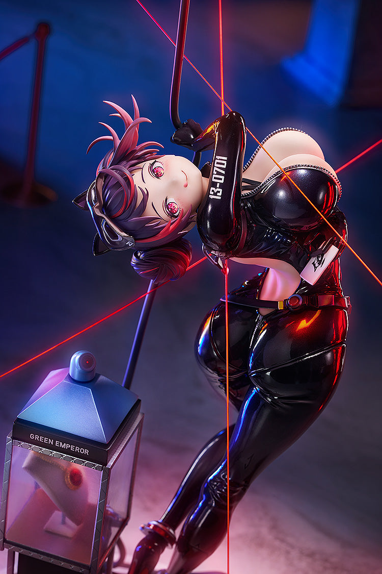 GODDESS OF VICTORY: NIKKE - Quency: Escape Queen Estátua Escala 1/7