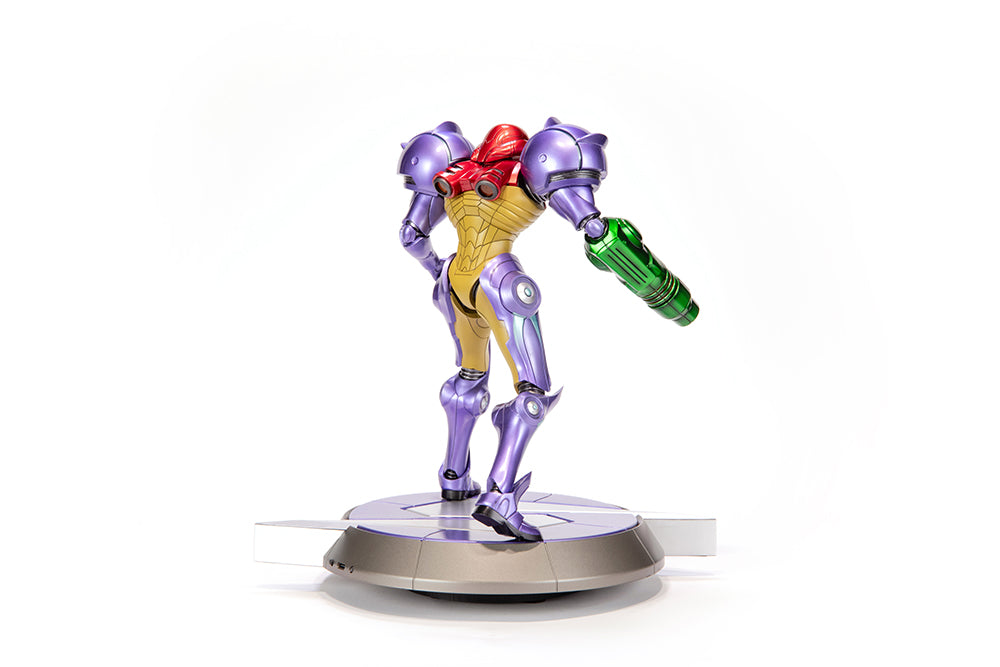 Metroid - SAMUS GRAVITY SUIT PVC (COLLECTOR'S EDITION) Figure