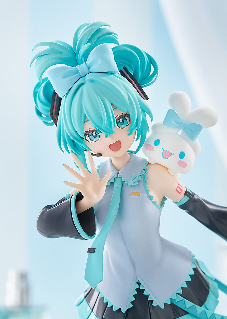 Hatsune Miku x Cinnamoroll - POP UP PARADE Hatsune Miku: Colaboração Cinnamoroll Ver. Boneco Tamanho L