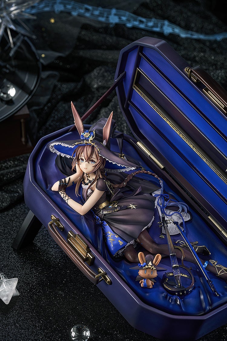Arknights - Amiya: Solo Around The World Ver. 1/7 Scale Figure