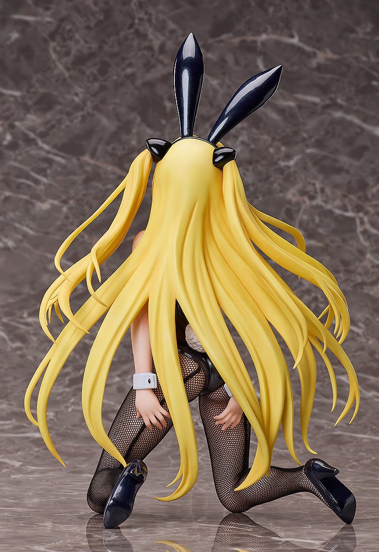 To Love-Ru Darkness - Golden Darkness: Bunny Ver. 1/6 Scale Figure
