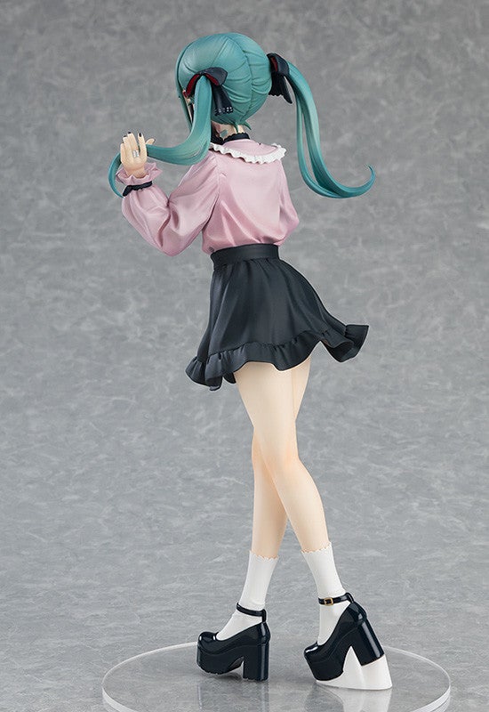Hatsune Miku - POP UP PARADE Hatsune Miku: The Vampire Ver. L Figure