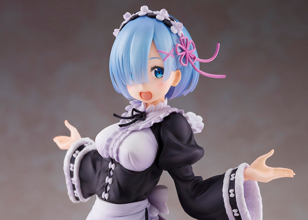 Re:Zero -Starting Life in Another World- AMP Figure - Rem (Winter Maid Ver.)