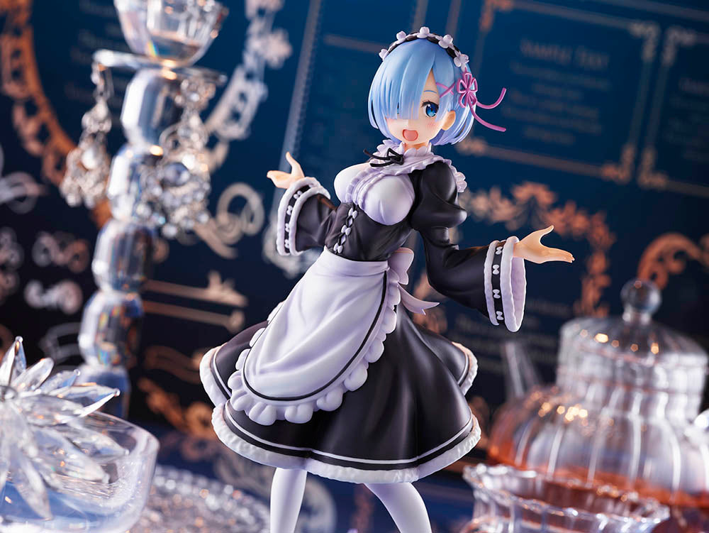 Re:Zero -Starting Life in Another World- AMP Figure - Rem (Winter Maid Ver.)