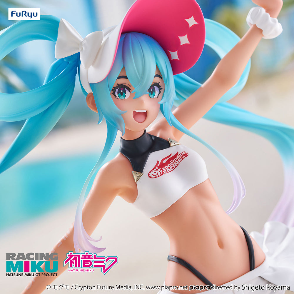 邦楽 Fun Day! miku hanyu JUN248108 - HATSUNE MIKU AUTUMN OUTING FIGURE - Previews World