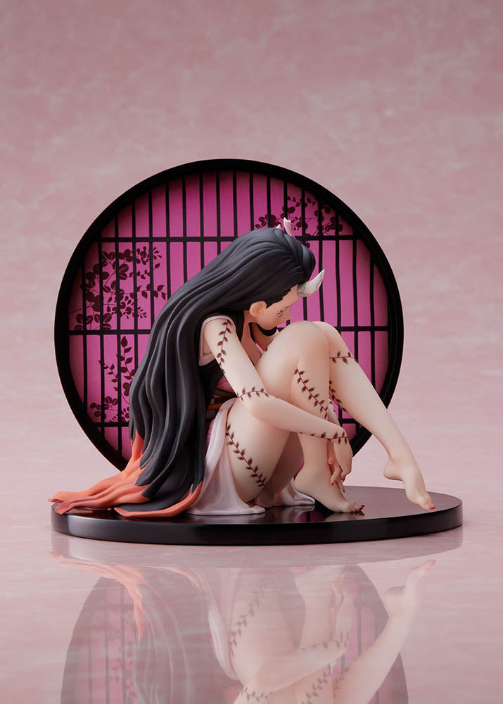 Demon Slayer: Kimetsu no Yaiba - Entertainment District Arc Nezuko Kamado 1/8 Scale Figure (Demon Form Advancing Version) 1/8 scale figure