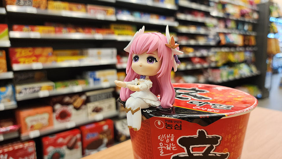Goddess of Victory: Nikke - Noodle Cup Holder Dorothy Figure