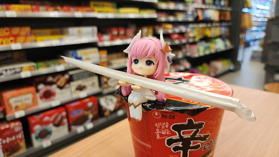 Goddess of Victory: Nikke - Noodle Cup Holder Dorothy Figure
