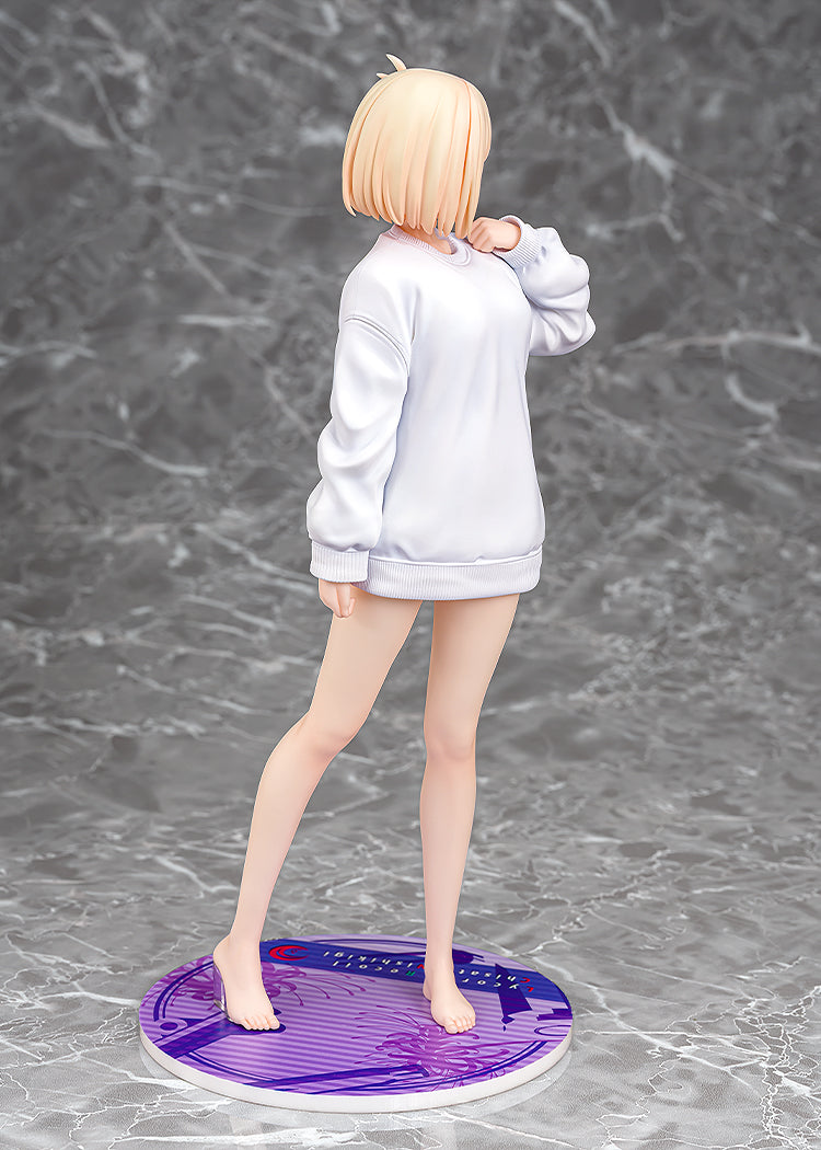 Chisato(グッズ整理中) Lycoris Recoil - Chisato Nishikigi Oversized Sweatshirt Ver