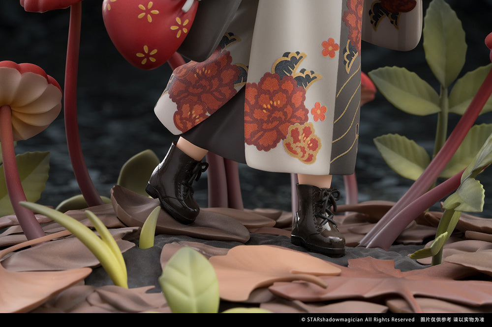 Mushroom Girls Series No.6 Marasmius Haematocephalus 1/1 Scale Figure