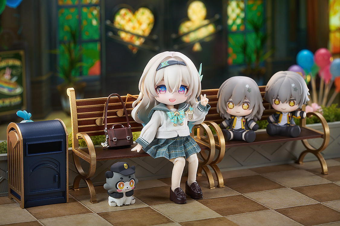 subject description - Nendoroid Doll Firefly berbagai pose