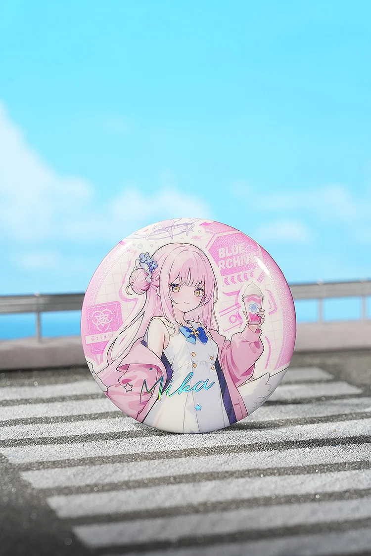 Blue Archive - Holiday Saunter Series 75mm Badge (KAZUSA/YUUKA/HINA/SHIROKO/MIKA)
