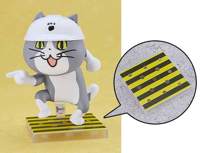 BONUS: Nendoroid Shigoto Neko (Special Base)